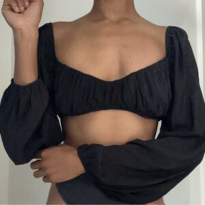 JLUX Label Catching Feelings Crop Top Black